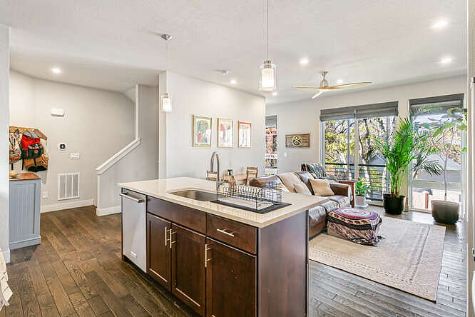 Furnished Finder property 782401_1 photo 9