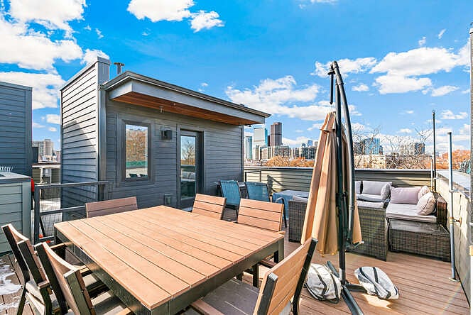 Furnished Finder property 782401_1 photo 30