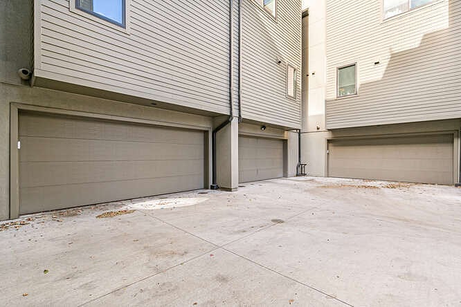 Furnished Finder property 782401_1 photo 33