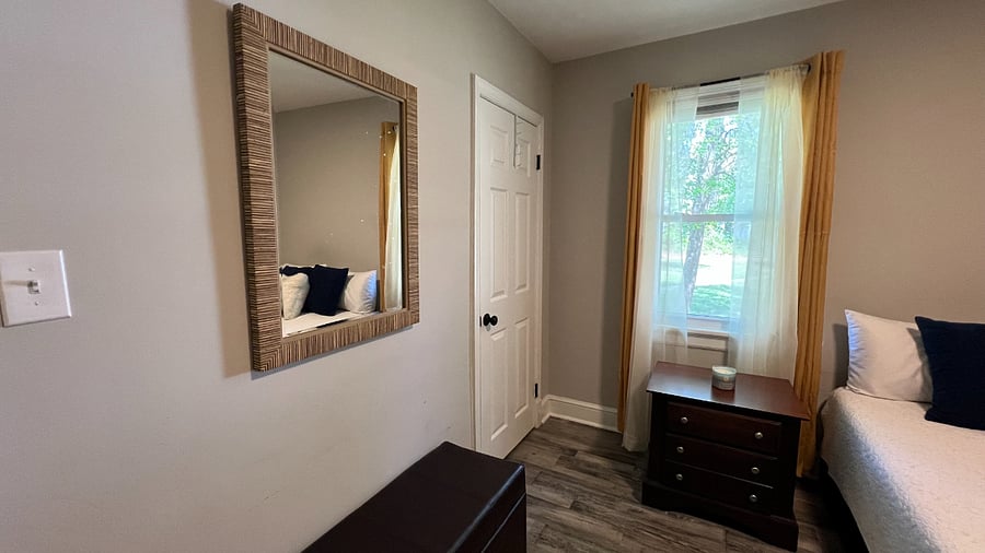 Second bedroom