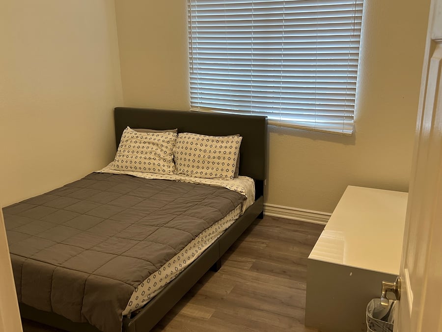 Furnished Finder property 782459_1 photo 12