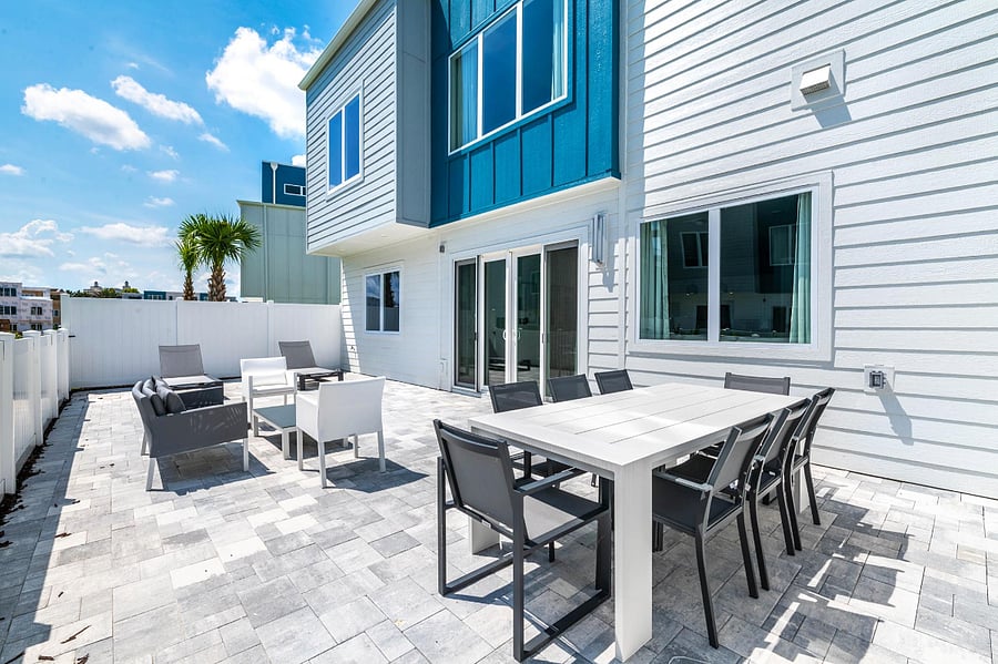 Private patio: entrance next to dining area