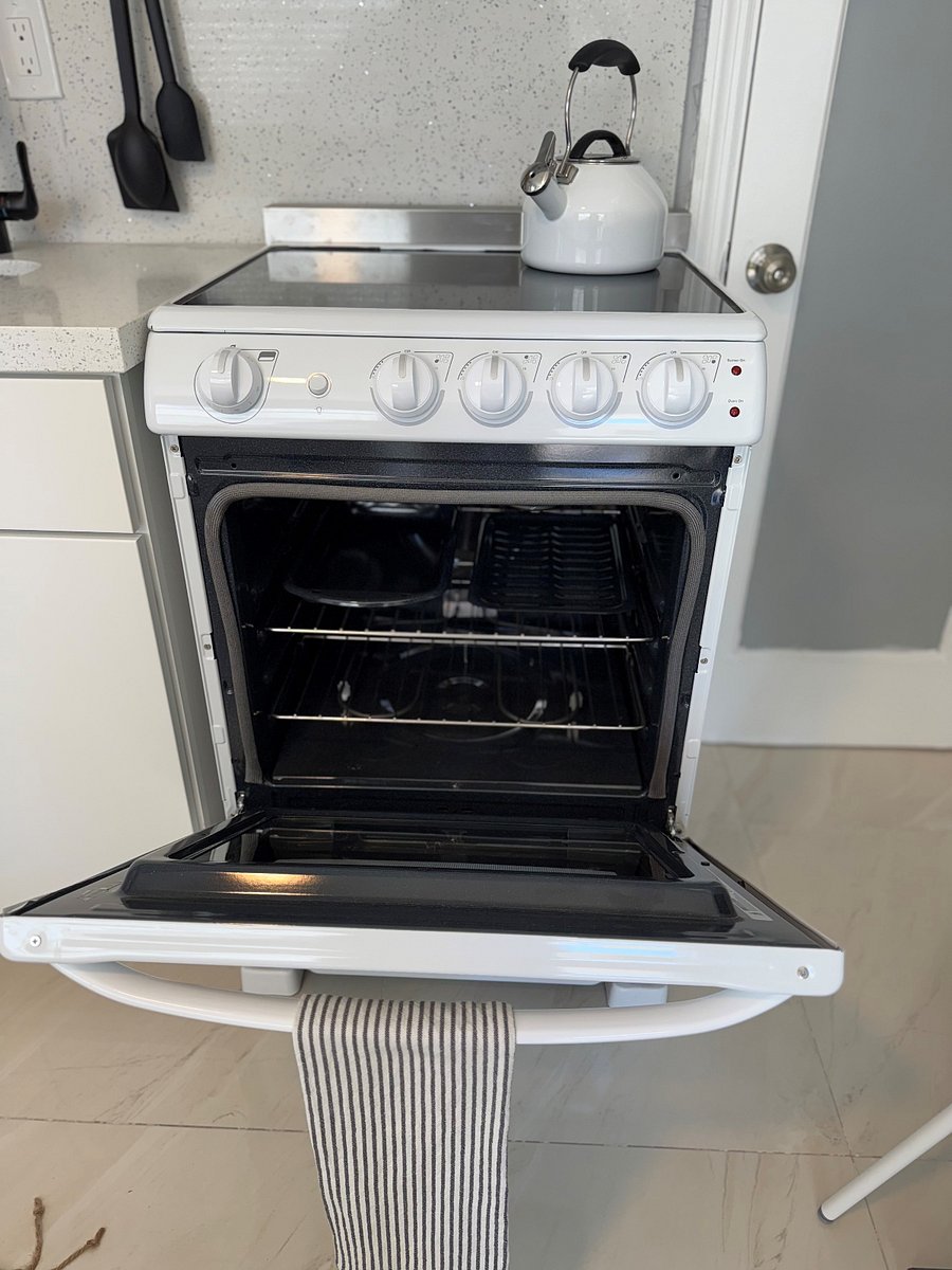 New Electric Oven