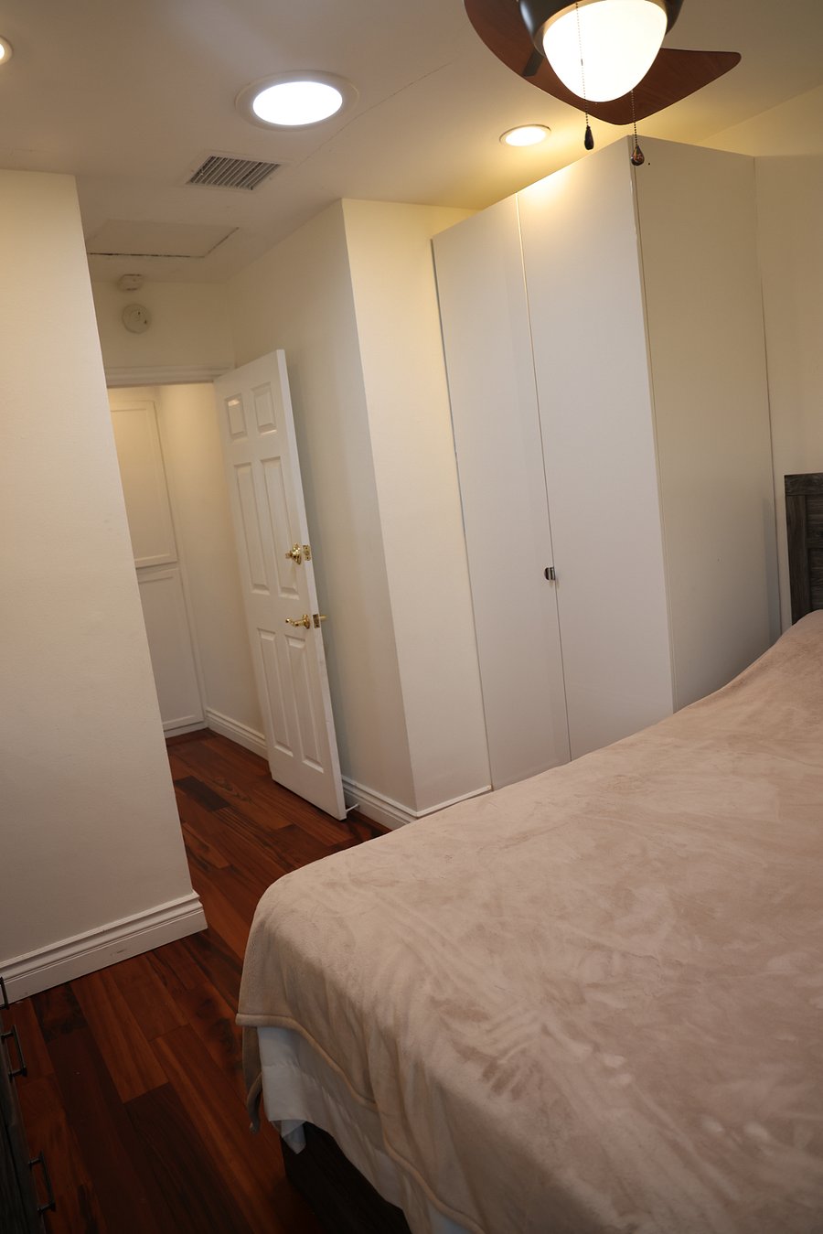 Furnished Finder property 782610_1 photo 21