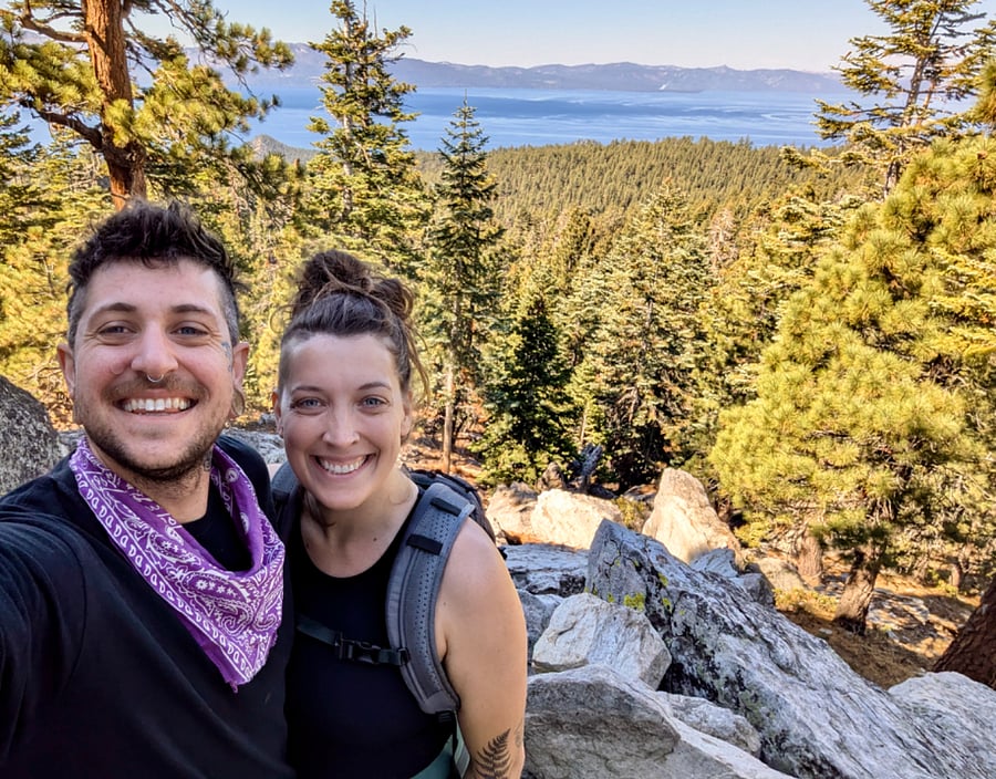 Elliot & Sarah- be our neighbor!