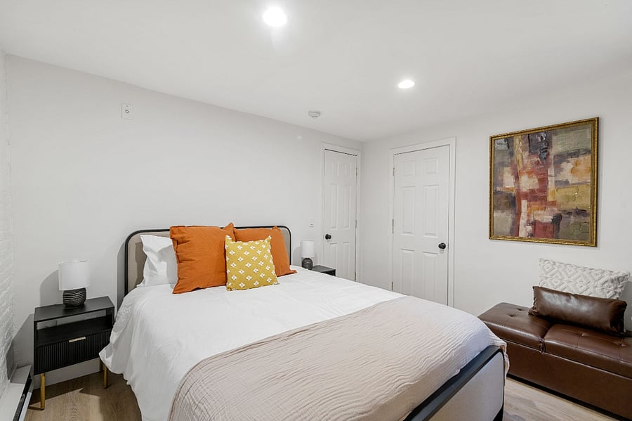 First Bed Room Queen Bed