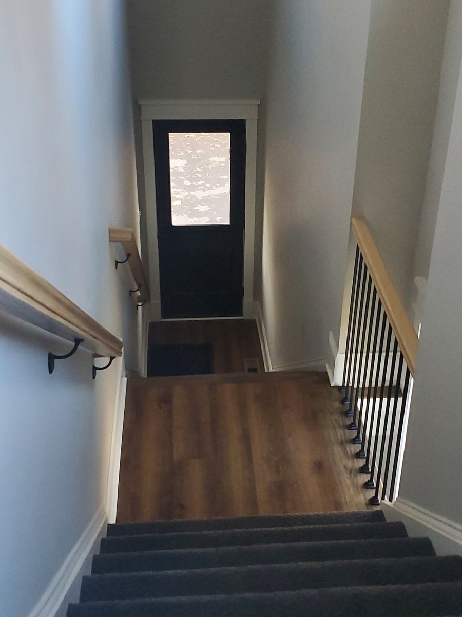 Separate entrance that enters into the kitchenette