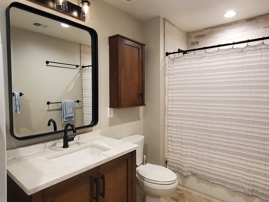 Spacious bathroom