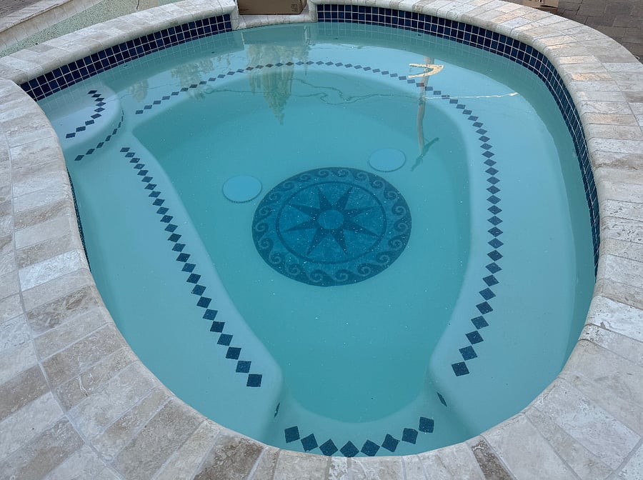 Spacious 12 jet hot tub.