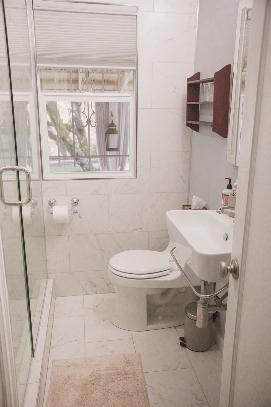 Main floor bathroom