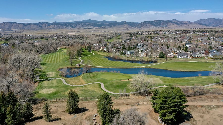 Westwood Golf course nearby.