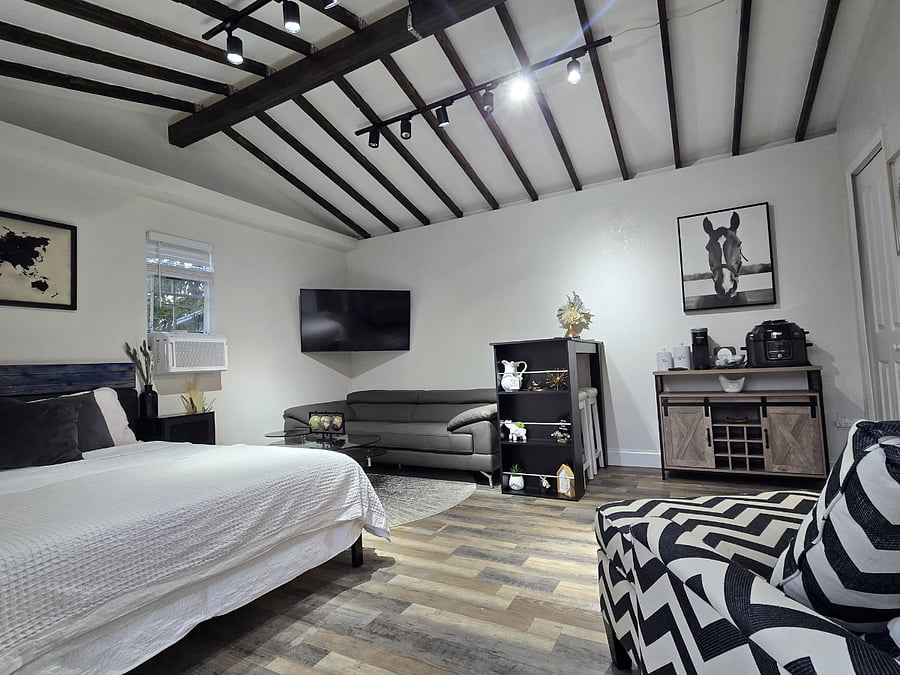 Furnished Finder property 783210_1 photo 1