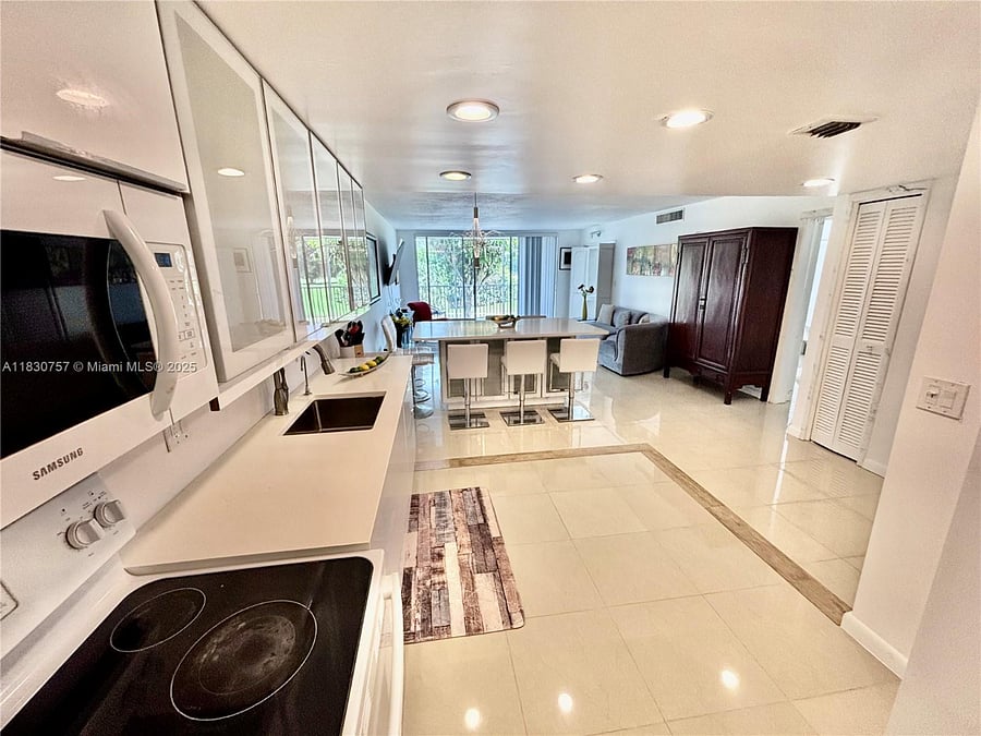 Furnished Finder property 783466_1 photo 4