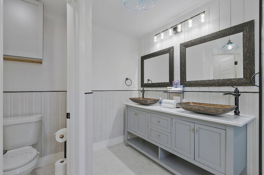 Master bathroom