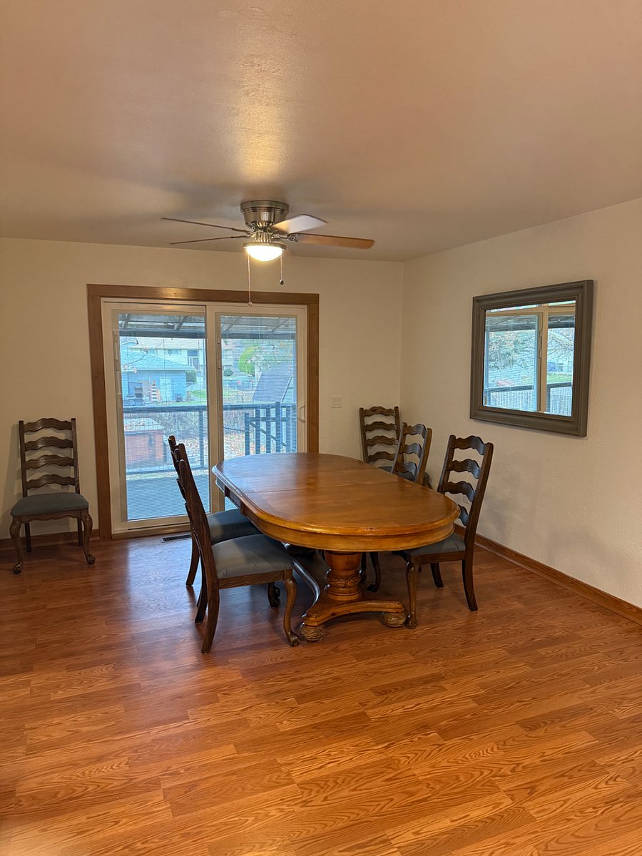 Nice size table with six chairs