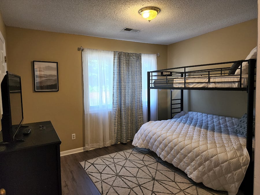 Furnished Finder property 784027_1 photo 5