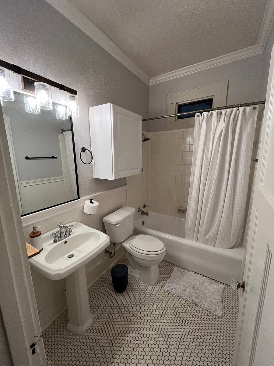Hall Bath