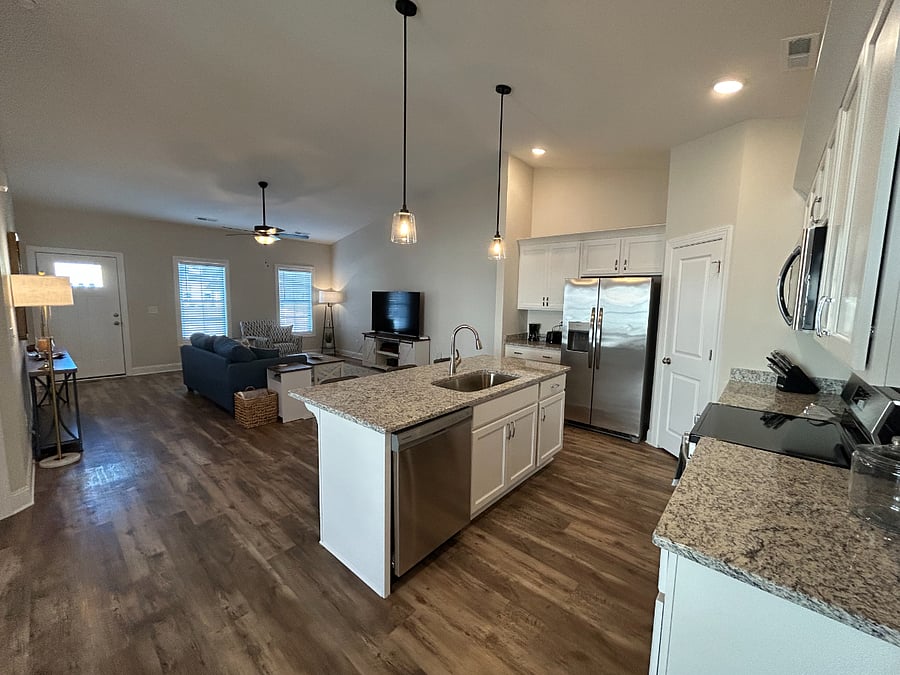 Furnished Finder property 784087_1 photo 4