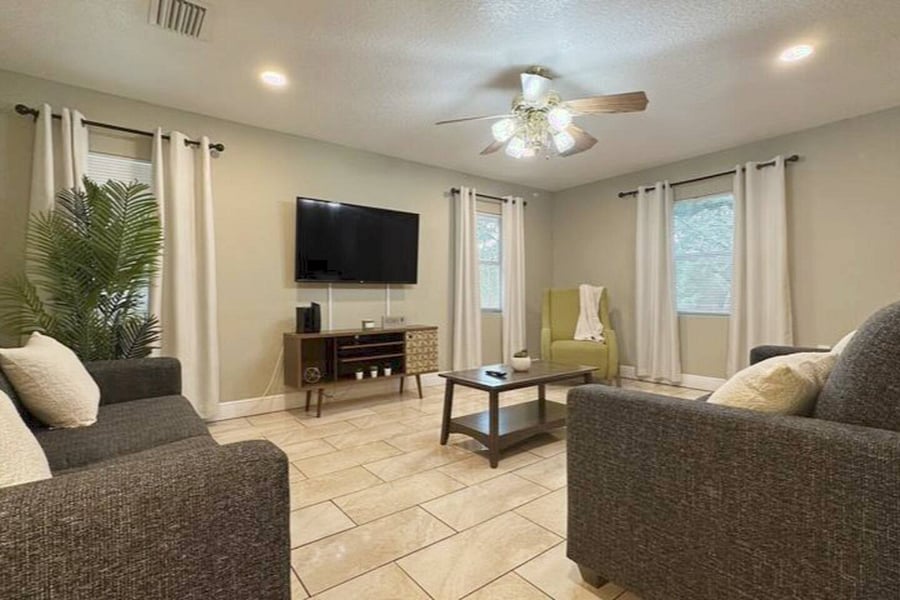 Furnished Finder property 784143_1 photo 5