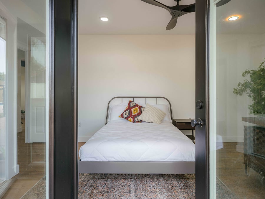 Furnished Finder property 784176_1 photo 18