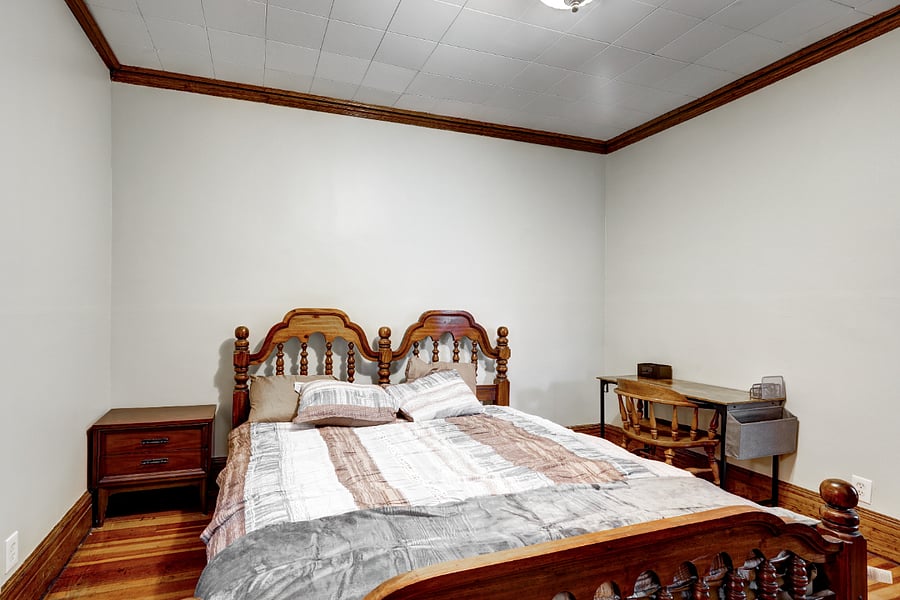 King Bedroom Room 1