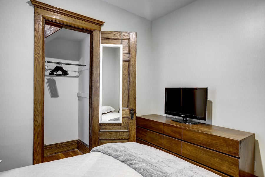2nd Bedroom Queen