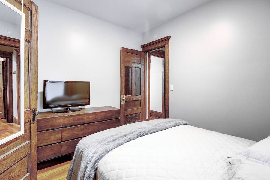 2nd Bedroom Queen