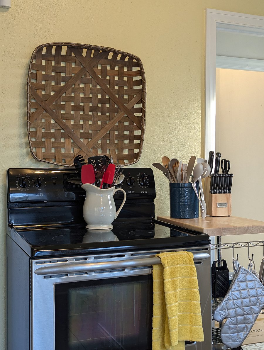 The kitchen is very well equipped to meet almost every cooking need.