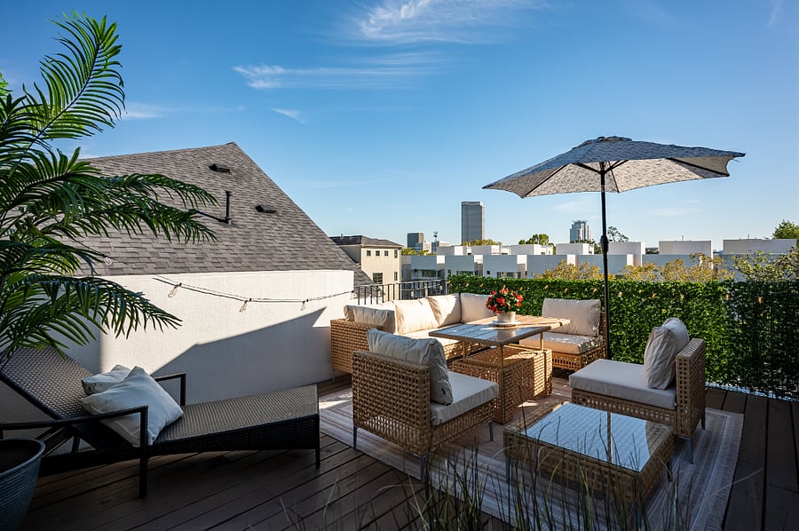 Enjoy the beautiful views from the private rooftop deck, perfect for relaxing and entertaining. 