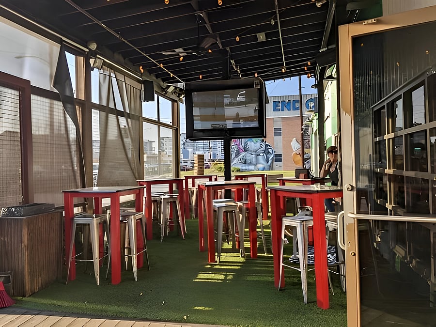 Savor delicious food and drinks at Woodrow's.