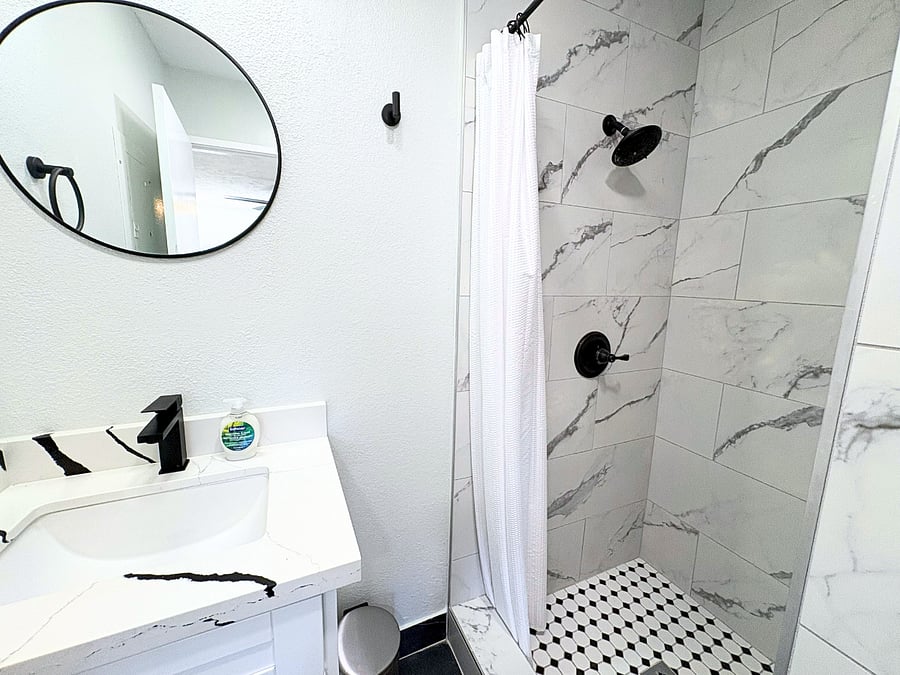 Stand up shower