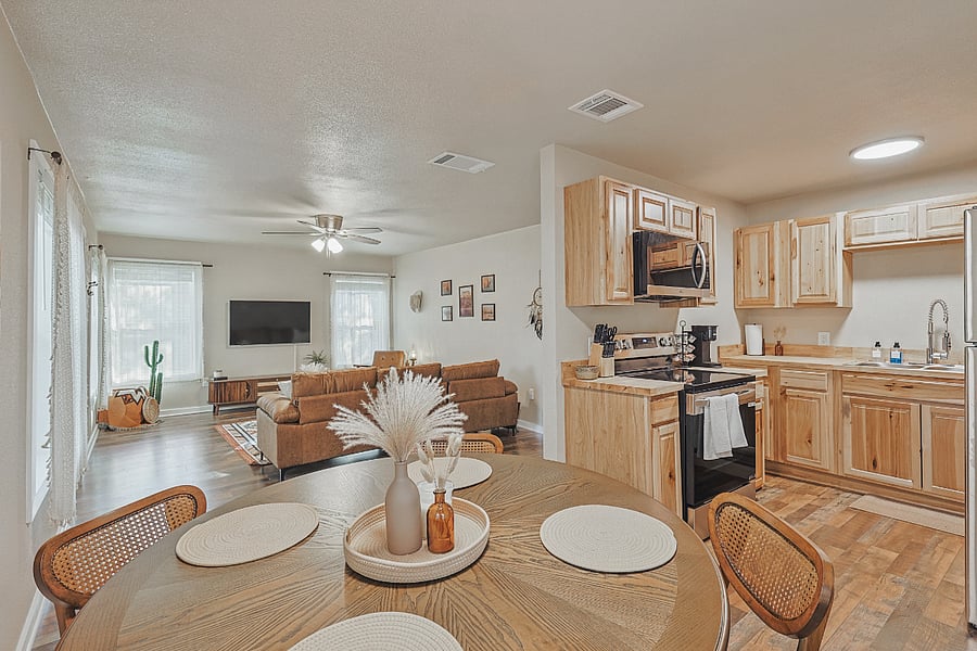 Furnished Finder property 784702_1 photo 6