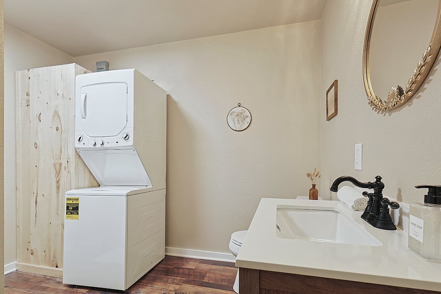 Furnished Finder property 784702_1 photo 11