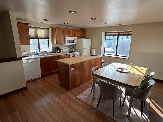 Furnished Finder property 784742_1 photo 9