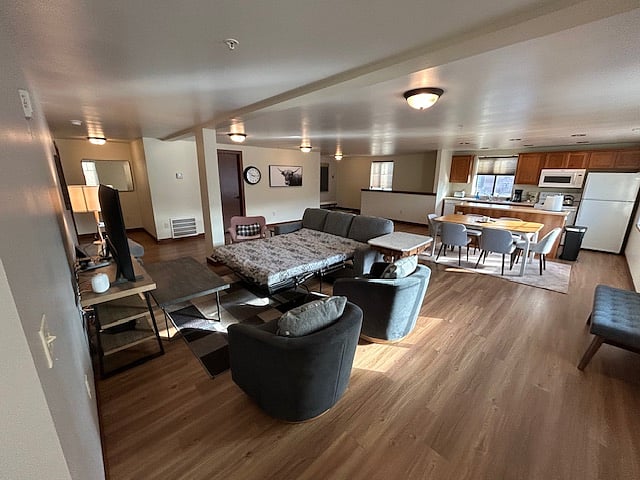 Furnished Finder property 784742_1 photo 12