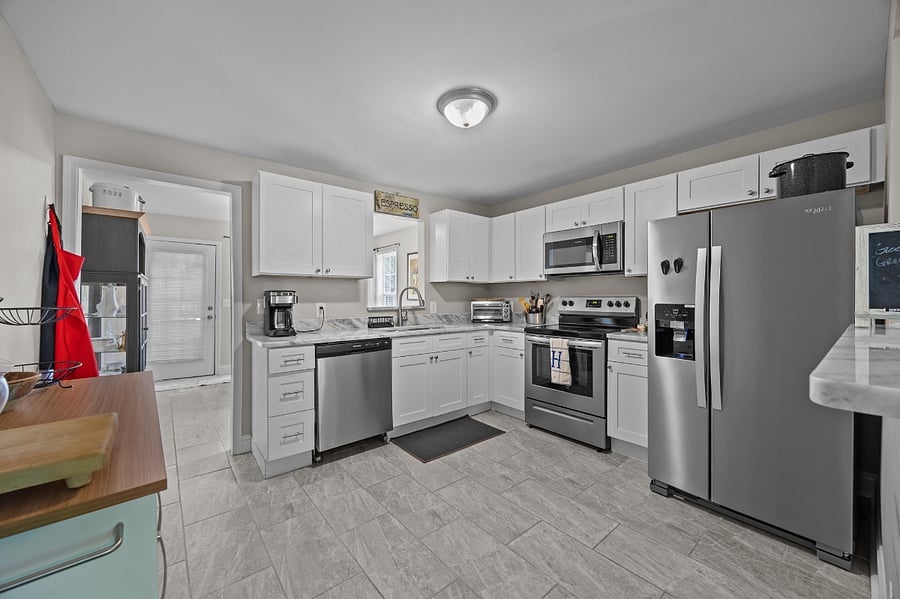 Furnished Finder property 784805_1 photo 33