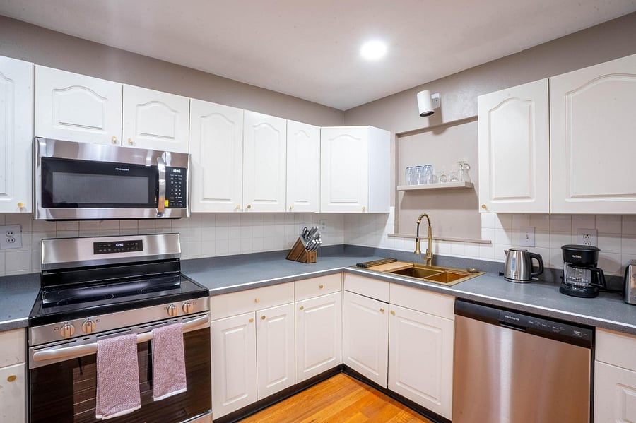 Furnished Finder property 784856_2 photo 9