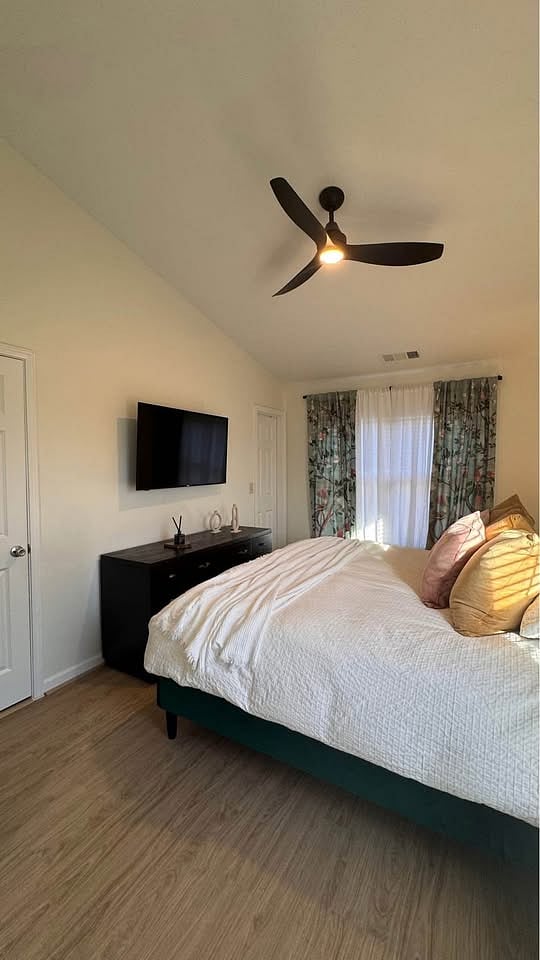 Furnished Finder property 784955_1 photo 18