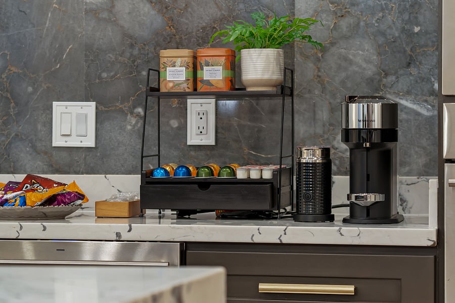 Complimentary coffee & tea for a perfect start to your morning or afternoon refresher 