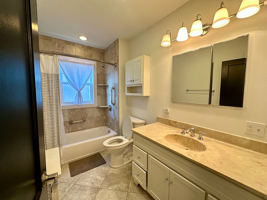 Furnished Finder property 785021_1 photo 7