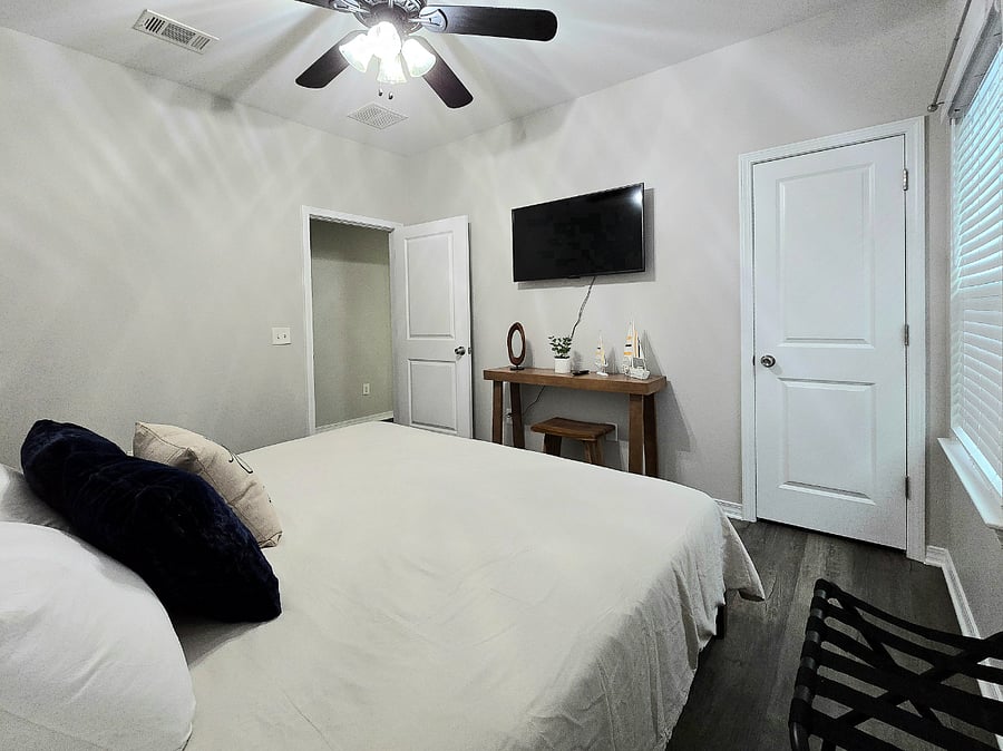 Furnished Finder property 785097_1 photo 34