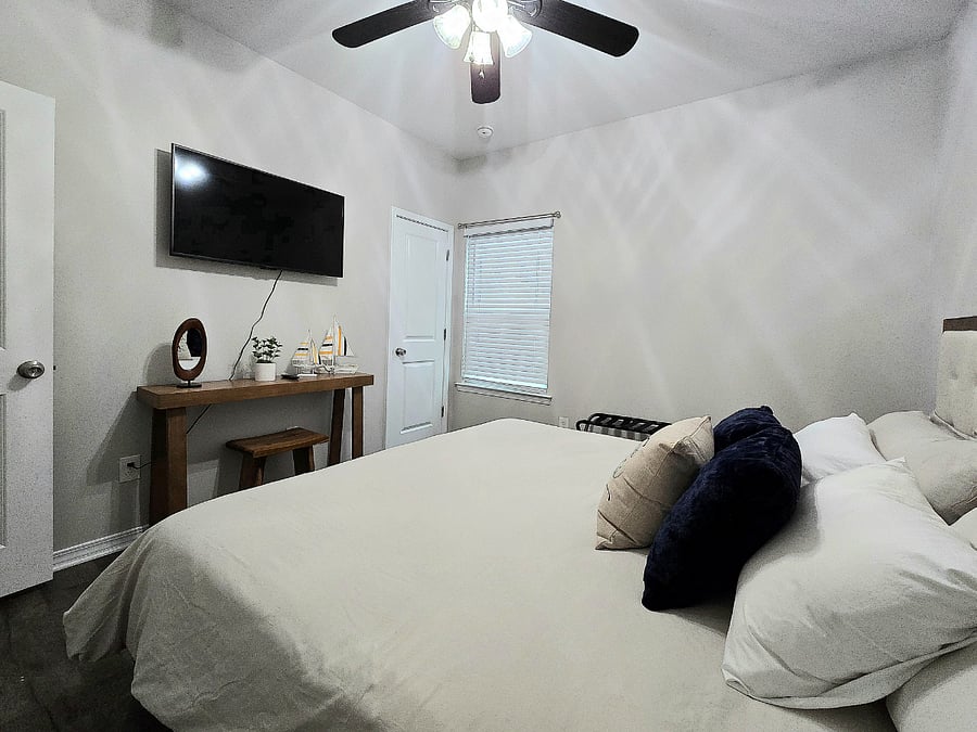 Furnished Finder property 785097_1 photo 31