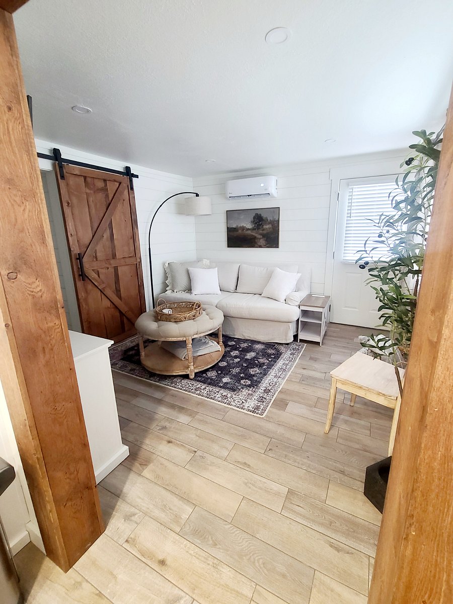 Furnished Finder property 785111_1 photo 7
