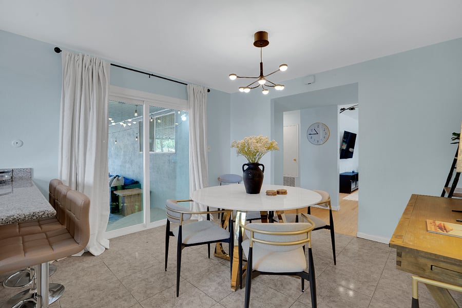 Furnished Finder property 785129_1 photo 6