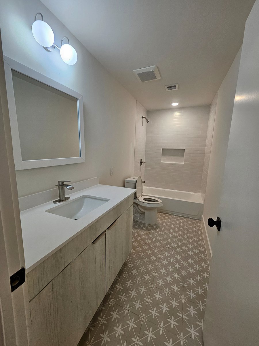 Furnished Finder property 785188_1 photo 13