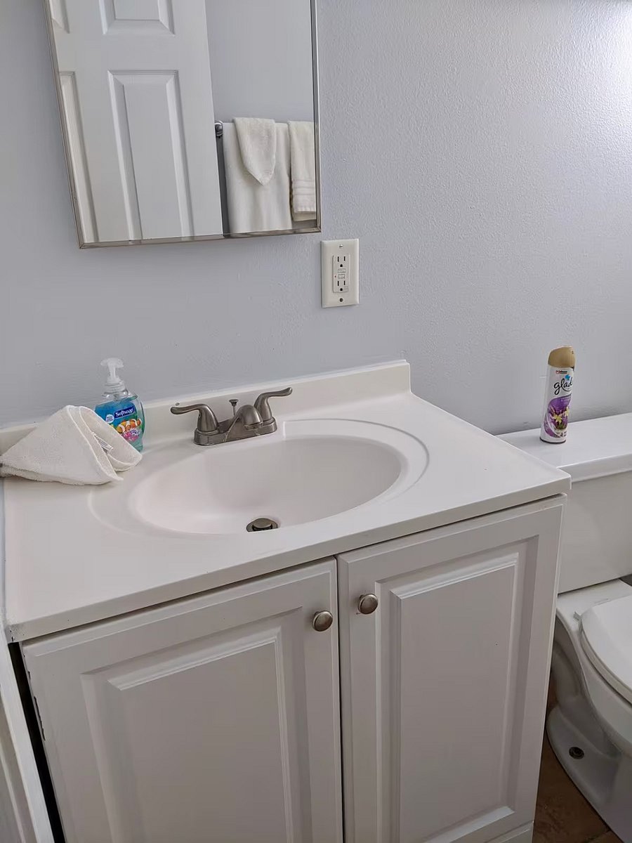 Furnished Finder property 785236_1 photo 16