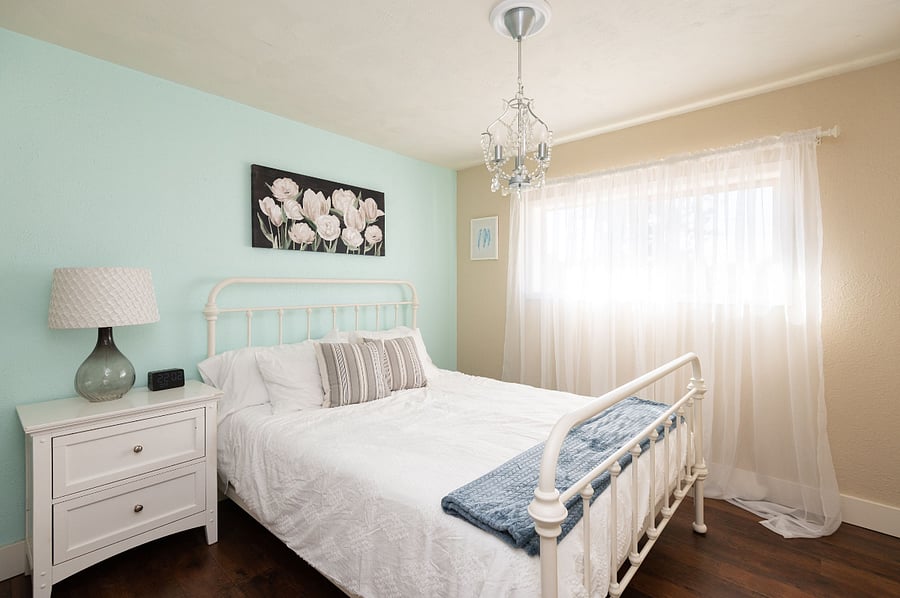 Queen Bedroom