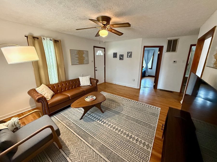 Furnished Finder property 785371_1 photo 3
