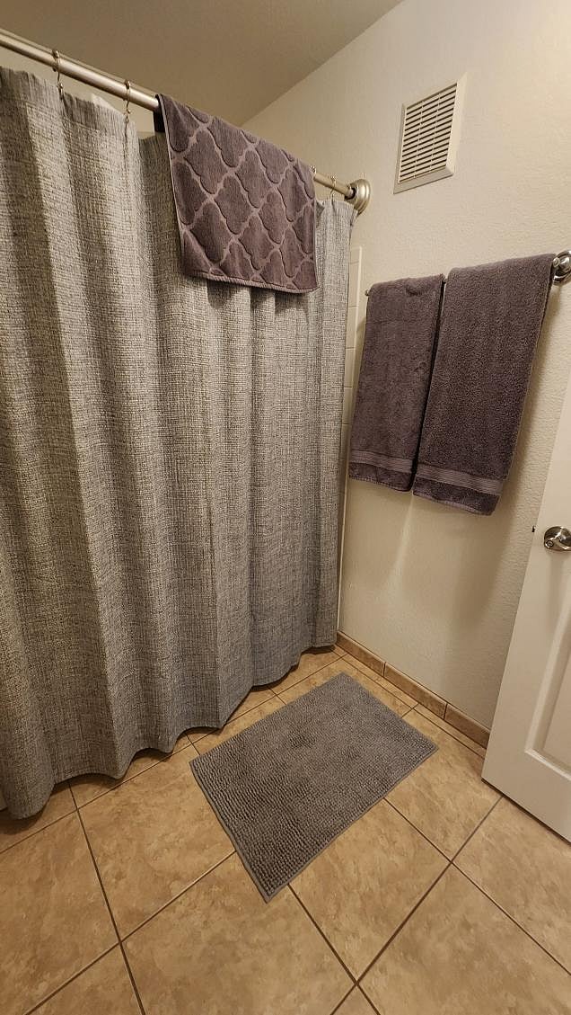 Furnished Finder property 785392_1 photo 21