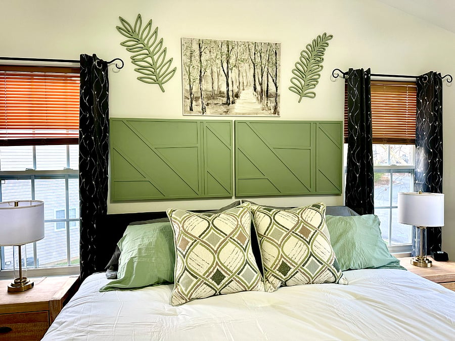 All new king-sized bed, bedding, and decor for this centrally located unit. 